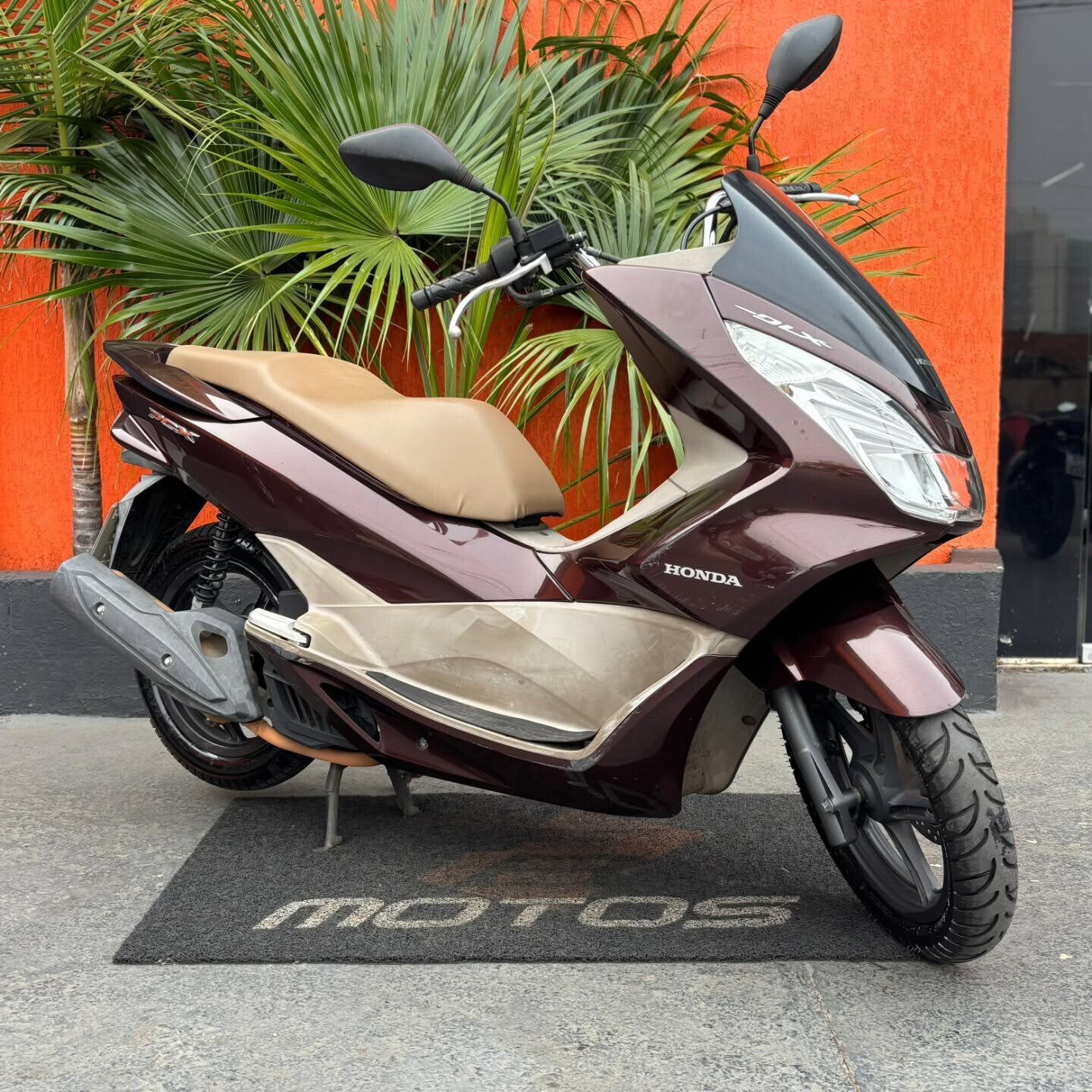 Honda PCX 150 DLX
