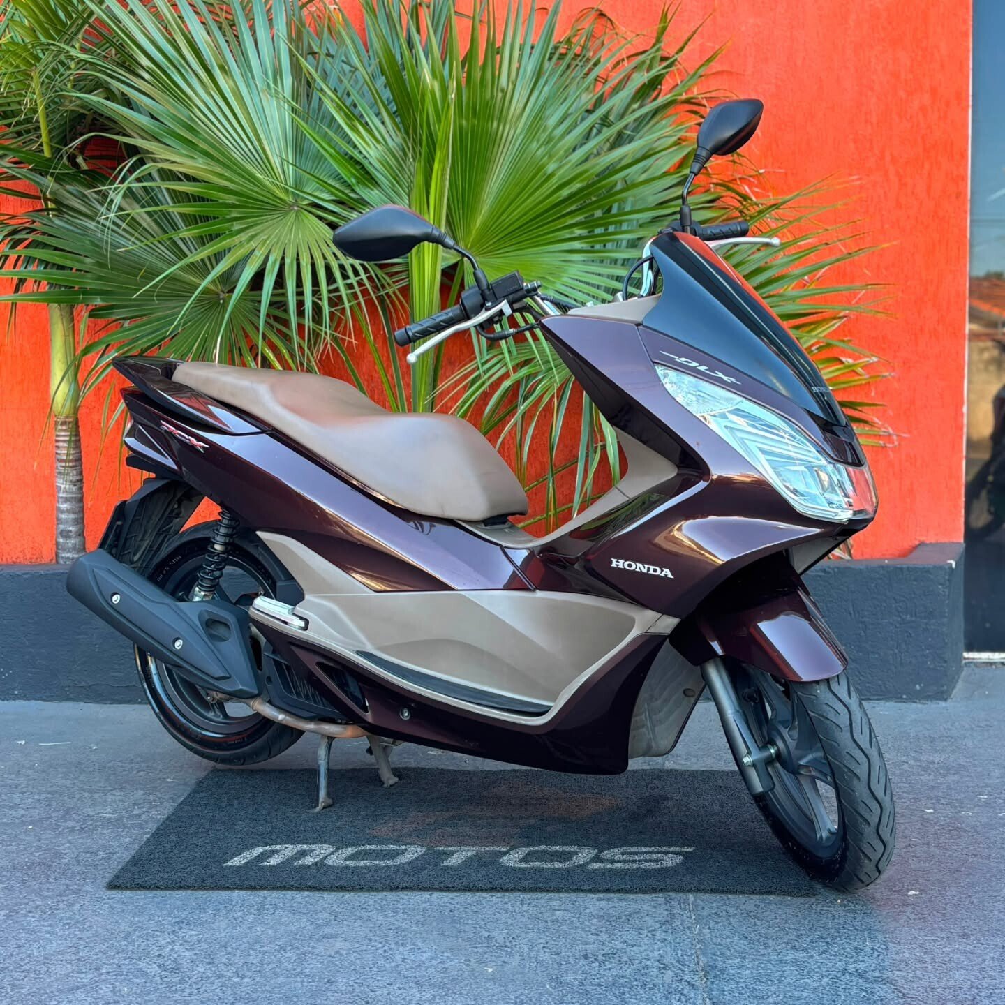 Honda PCX 160 DLX ABS