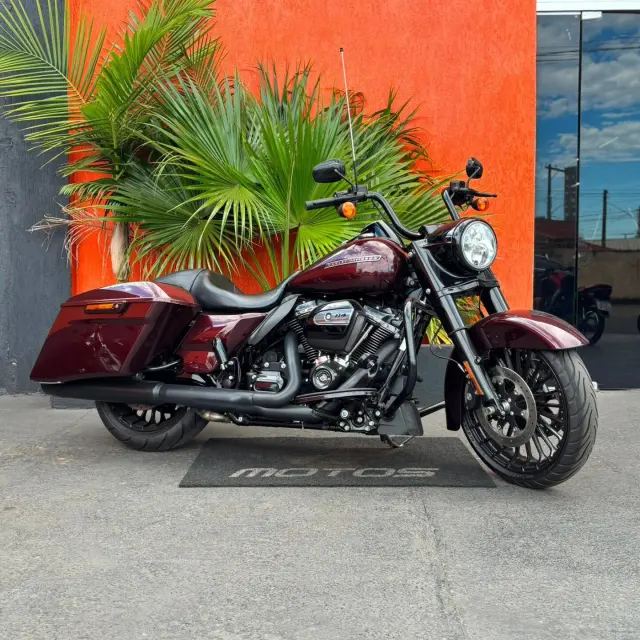 Harley-Davidson Road King Special