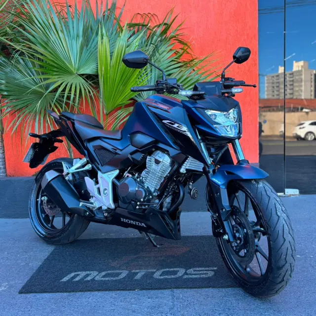 Honda CB 300F Twister